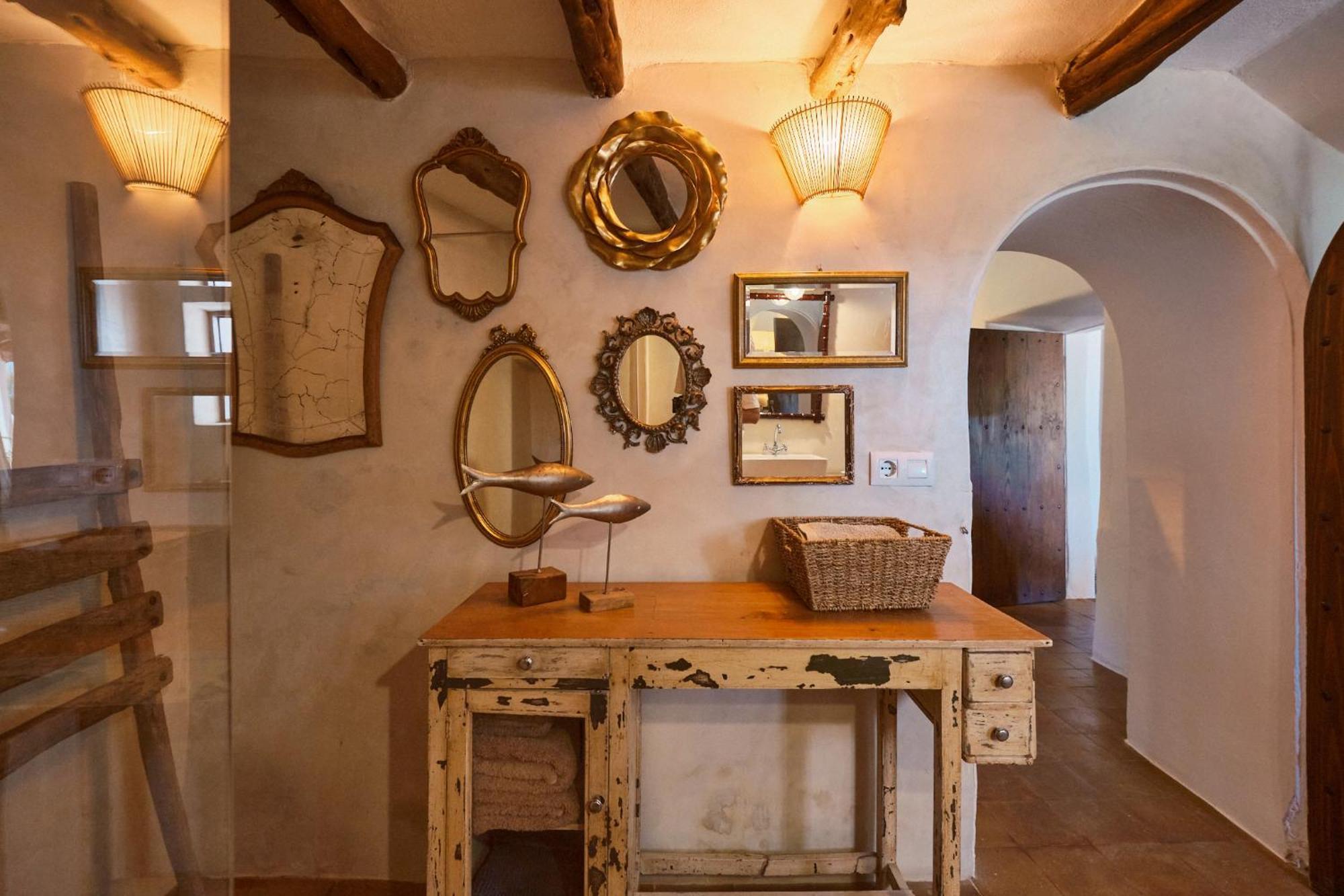 فندق The Guardian House Santa Gertrudis  المظهر الخارجي الصورة