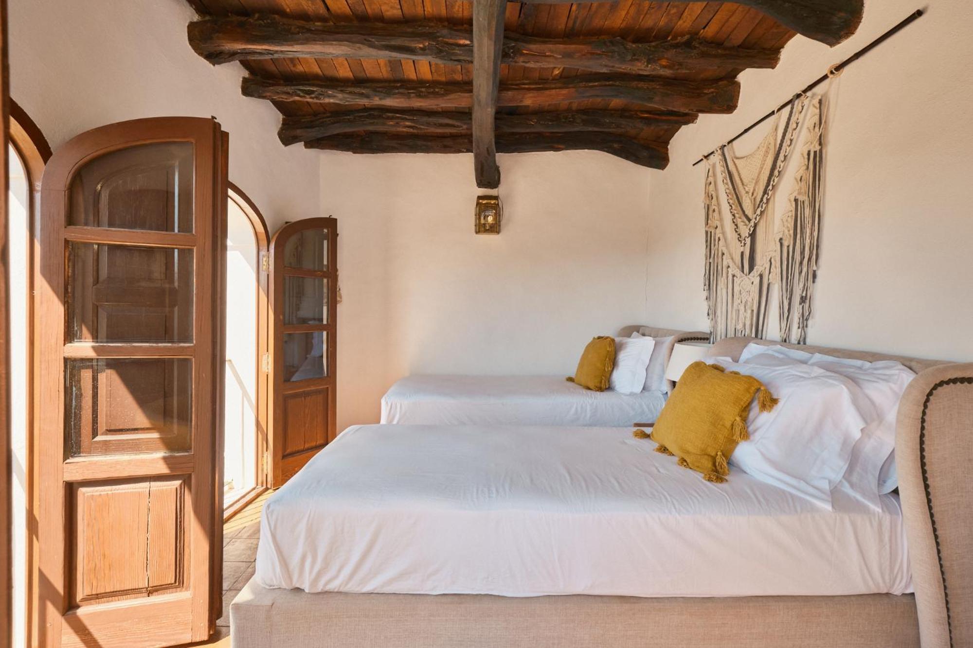 فندق The Guardian House Santa Gertrudis  المظهر الخارجي الصورة
