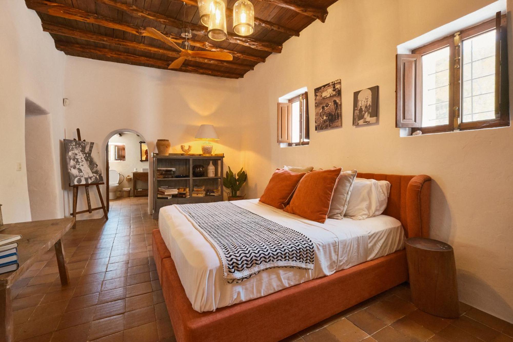 فندق The Guardian House Santa Gertrudis  المظهر الخارجي الصورة