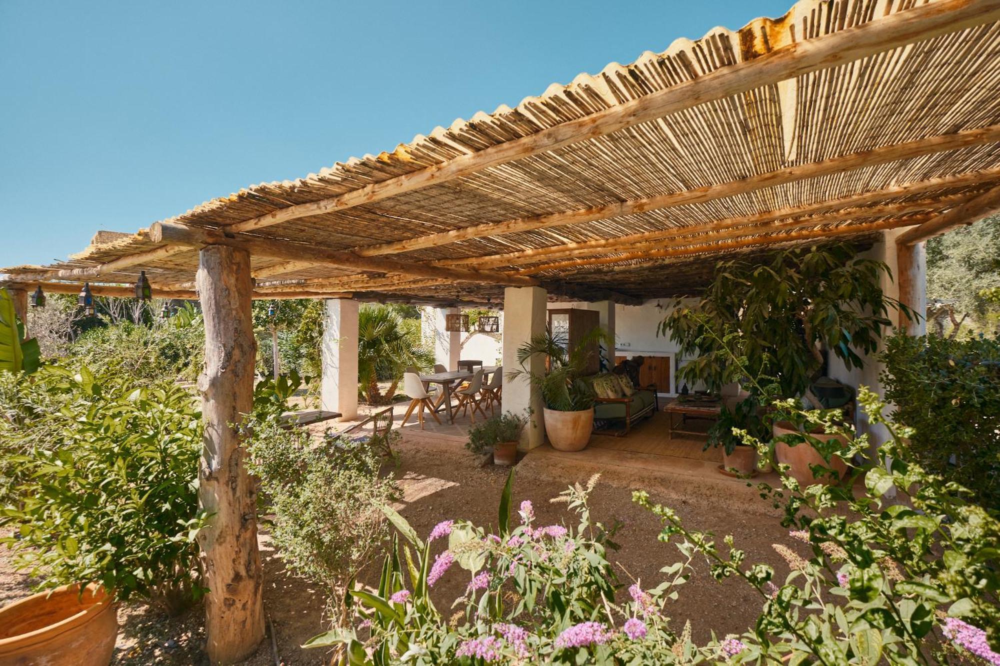 فندق The Guardian House Santa Gertrudis  المظهر الخارجي الصورة